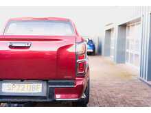 Isuzu D-Max TD V-Cross Double Cab Automatic