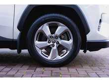 Toyota RAV4 VVT-h Excel Automatic