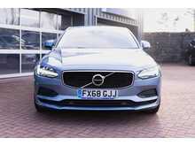 Volvo S90 D4 Momentum Saloon Automatic