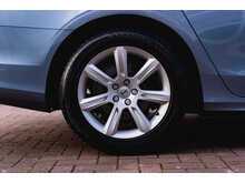 Volvo S90 D4 Momentum Saloon Automatic