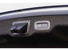 Volvo S90 D4 Momentum Saloon Automatic