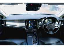 Volvo S90 D4 Momentum Saloon Automatic