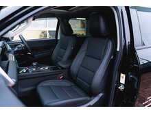 GWM POER300 Vanta Automatic