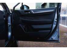 Subaru Outback i SE Premium Automatic