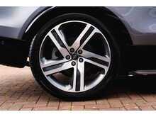 Land Rover Discovery D300 MHEV R-Dynamic HSE Automatic