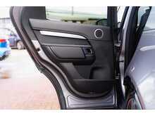 Land Rover Discovery D300 MHEV R-Dynamic HSE Automatic