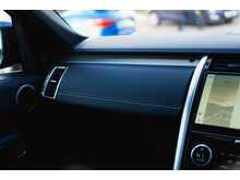 Land Rover Discovery D300 MHEV R-Dynamic HSE Automatic