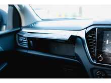 Isuzu D-Max DL20 Double Cab Manual