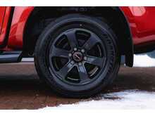 Isuzu D-Max V-Cross Double Cab Automatic