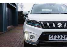 Suzuki Vitara Boosterjet MHEV SZ-T Manual