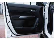 Suzuki Vitara Boosterjet MHEV SZ-T Manual