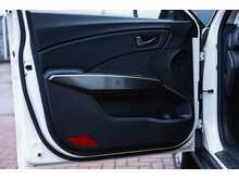 KGM Tivoli K40 Automatic