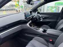 Peugeot 3008 PureTech Allure Automatic