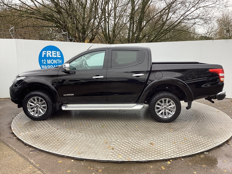 Mitsubishi DI-D DC Warrior 4X4 A/C Euro 6