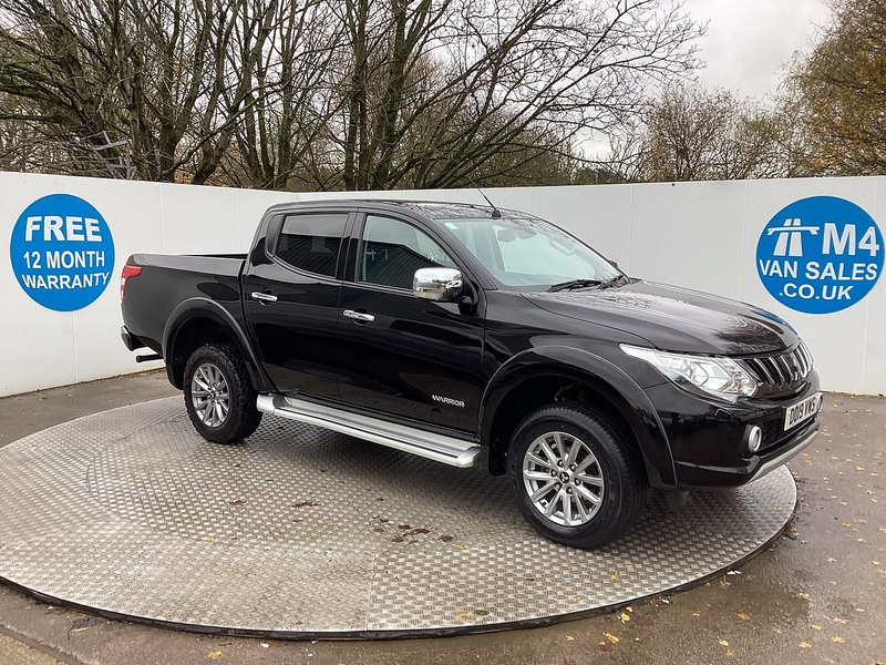 Mitsubishi DI-D DC Warrior 4X4 A/C Euro 6