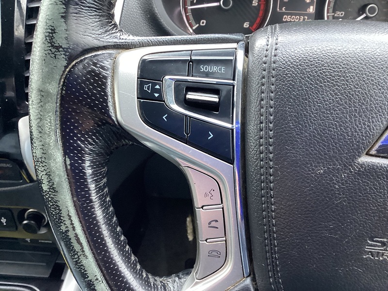 Mitsubishi DI-D DC Warrior 4X4 A/C Euro 6