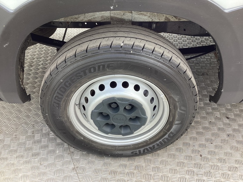 Iveco D HPI 14V 35S 3520 MWB XH/R A/C Euro 6