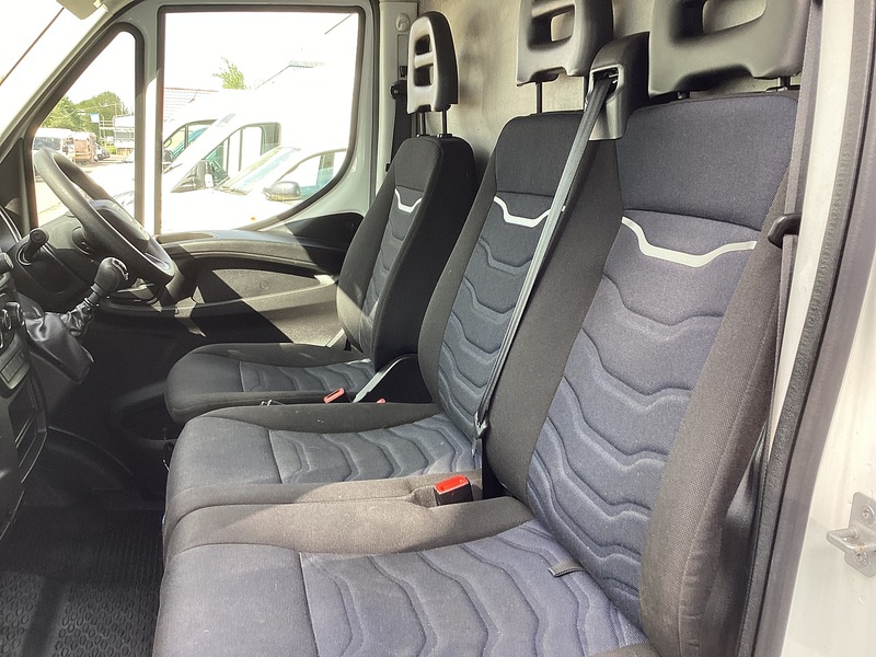 Iveco D HPI 14V 35S 3520 MWB XH/R A/C Euro 6