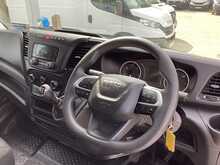 Iveco Daily D HPI 14V 35S 3520 MWB XH/R A/C Euro 6 