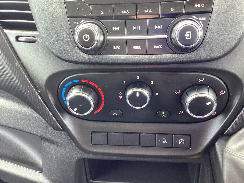 Iveco D HPI 14V 35S 3520 MWB XH/R A/C Euro 6