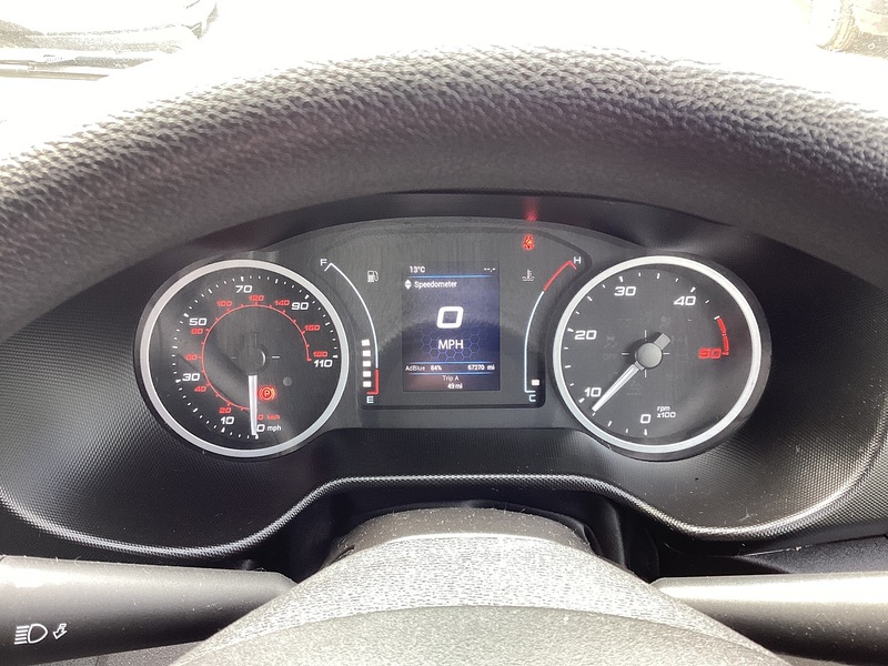 Iveco D HPI 14V 35S 3520 MWB XH/R A/C Euro 6