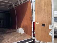 Iveco Daily D HPI 14V 35S 3520 MWB XH/R A/C Euro 6 