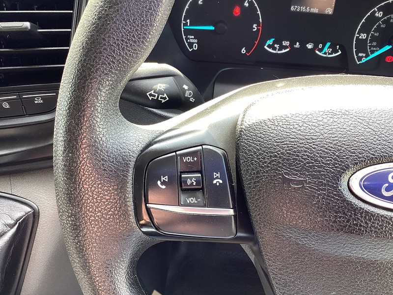 Ford 350 EcoBlue Leader LWB High Roof Euro 6