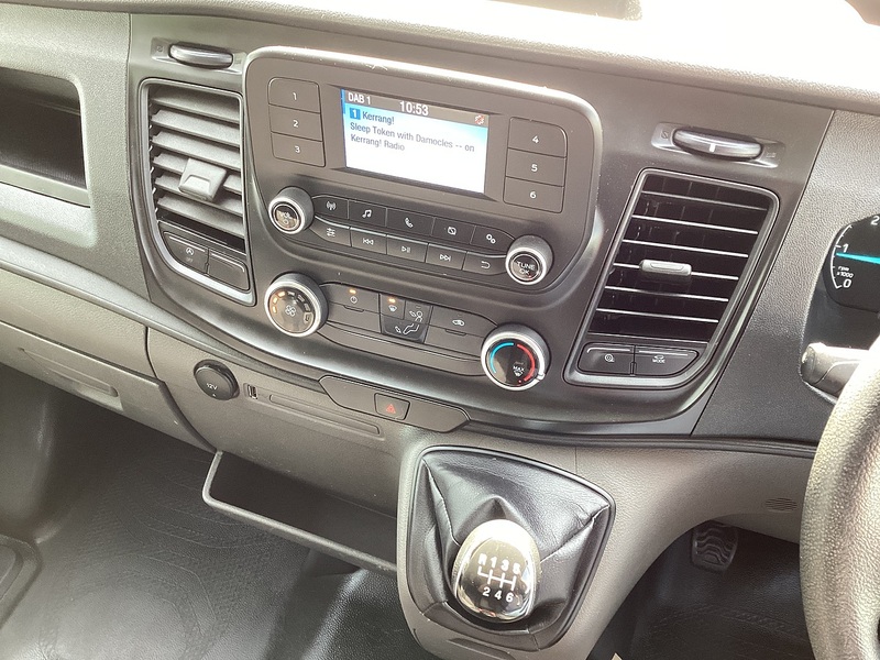 Ford 350 EcoBlue Leader LWB High Roof Euro 6