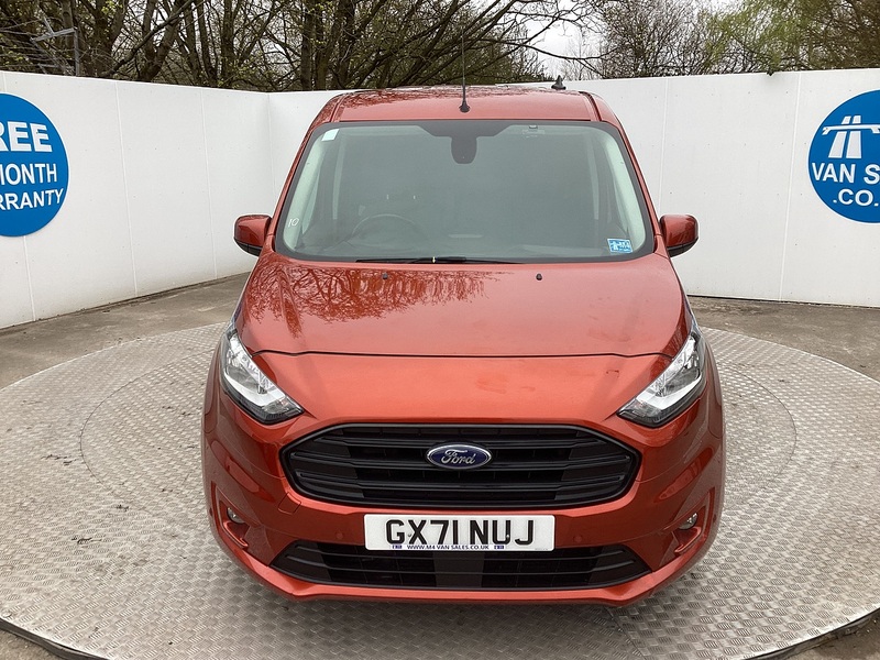 Ford 240 EcoBlue Limited LWB L/R A/C Euro 6