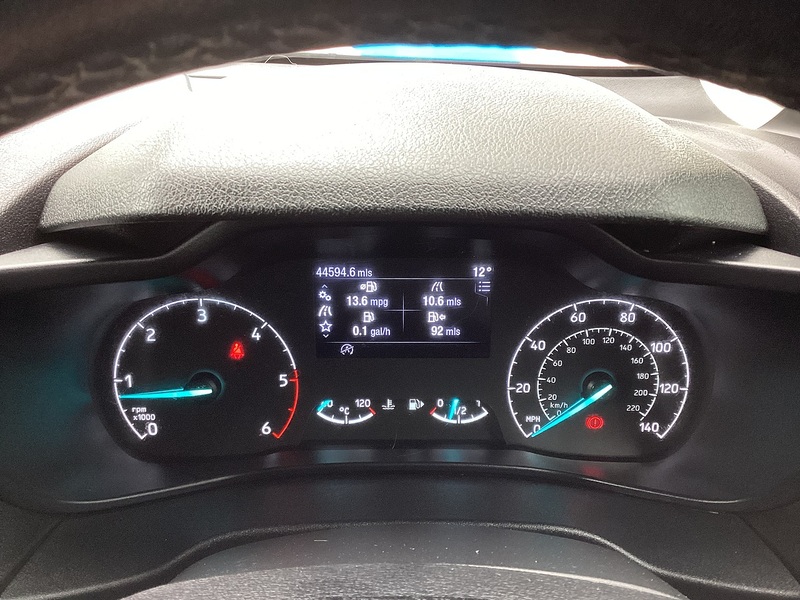 Ford 240 EcoBlue Limited LWB L/R A/C Euro 6