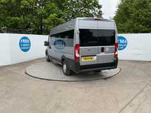 Peugeot Boxer 17 Seat MinibusLite BlueHDi 435 Professional Premium + 17 Seat Lite 