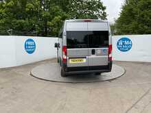 Peugeot Boxer 17 Seat MinibusLite BlueHDi 435 Professional Premium + 17 Seat Lite 