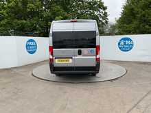 Peugeot Boxer 17 Seat MinibusLite BlueHDi 435 Professional Premium + 17 Seat Lite 