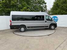 Peugeot Boxer 17 Seat MinibusLite BlueHDi 435 Professional Premium + 17 Seat Lite 