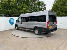 Peugeot Boxer 17 Seat MinibusLite BlueHDi 435 Professional Premium + 17 Seat Lite 