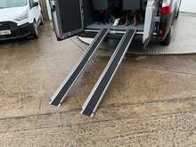 Peugeot Boxer 17 Seat MinibusLite BlueHDi 435 Professional Premium + 17 Seat Lite 