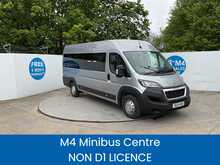 Peugeot Boxer 17 Seat MinibusLite BlueHDi 435 Professional Premium + 17 Seat Lite 