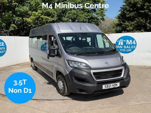 Peugeot Boxer, 335 15 Seater Lite Euro 6
