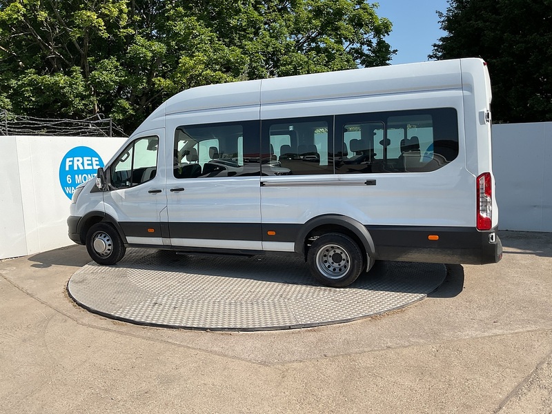 Ford 2.0 460 EcoBlue Leader Minibus  Diesel Auto RWD L4 H3 Euro 6 (s/s) (17 Seat, DRW) (165 ps)