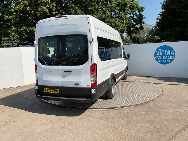 Ford 2.0 460 EcoBlue Leader Minibus  Diesel Auto RWD L4 H3 Euro 6 (s/s) (17 Seat, DRW) (165 ps)