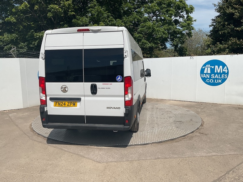 Vauxhall CDTi 3500 BiTurbo Prime 17 Seat Lite Minibus 