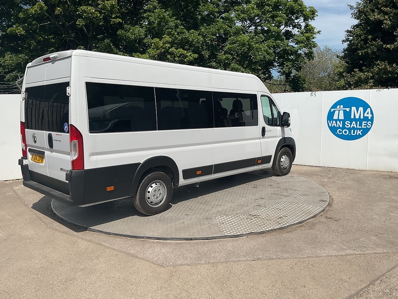 Vauxhall CDTi 3500 BiTurbo Prime 17 Seat Lite Minibus 