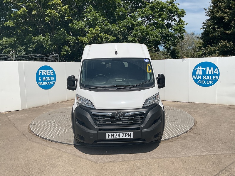 Vauxhall CDTi 3500 BiTurbo Prime 17 Seat Lite Minibus 