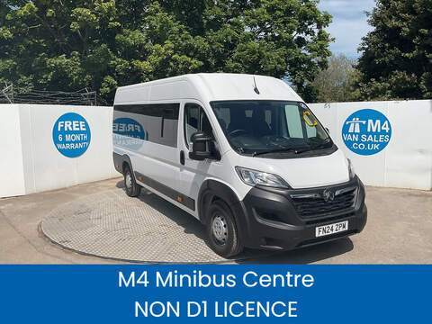 Vauxhall Movano, CDTi 3500 BiTurbo Prime 17 Seat Lite Minibus 