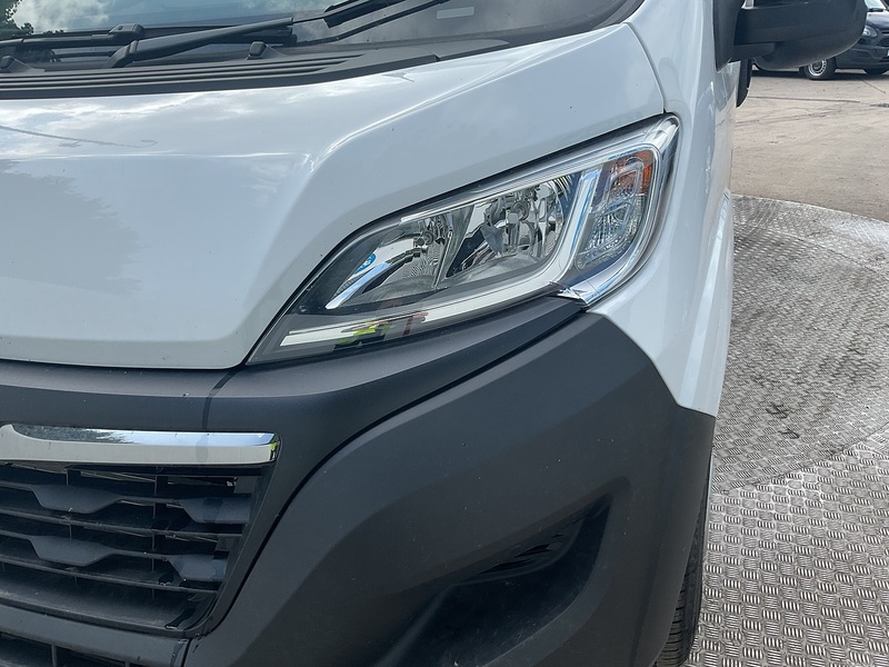 Vauxhall CDTi 15 Seat 3.5T Minibus Euro 6