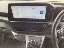 Ford Transit Custom 300 EcoBlue Limited SWB L/R New Shape A/C Euro 6 