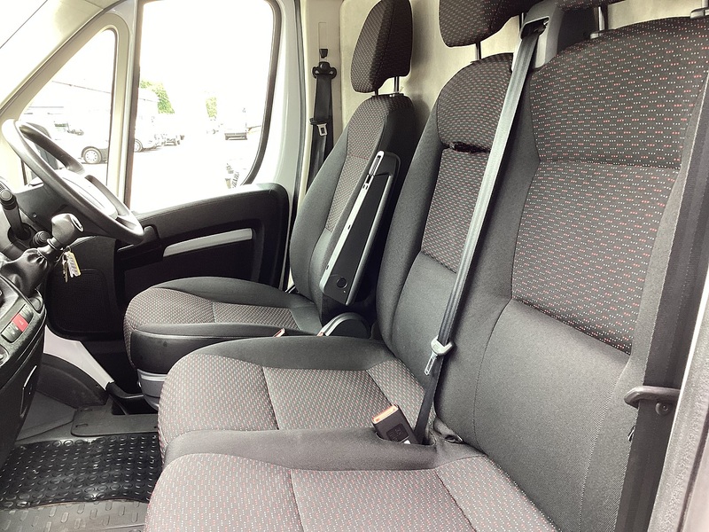 Vauxhall CDTi 3500 BiTurbo Dynamic LWB M/R A/C Euro 6