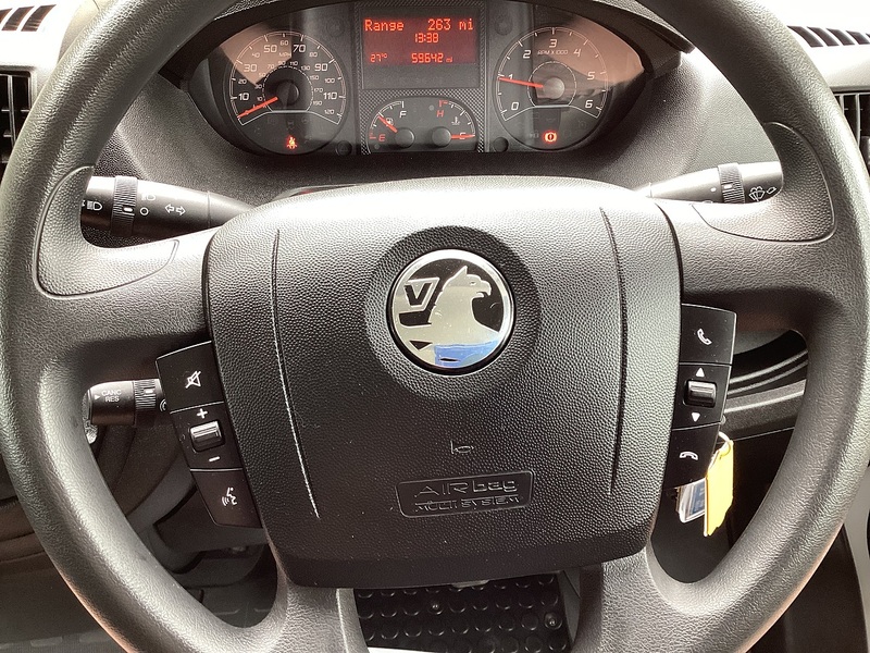 Vauxhall CDTi 3500 BiTurbo Dynamic LWB M/R A/C Euro 6