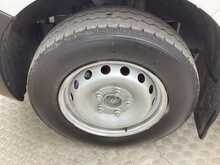 Nissan Interstar dCi 35 Acenta LWB M/R Euro 6 