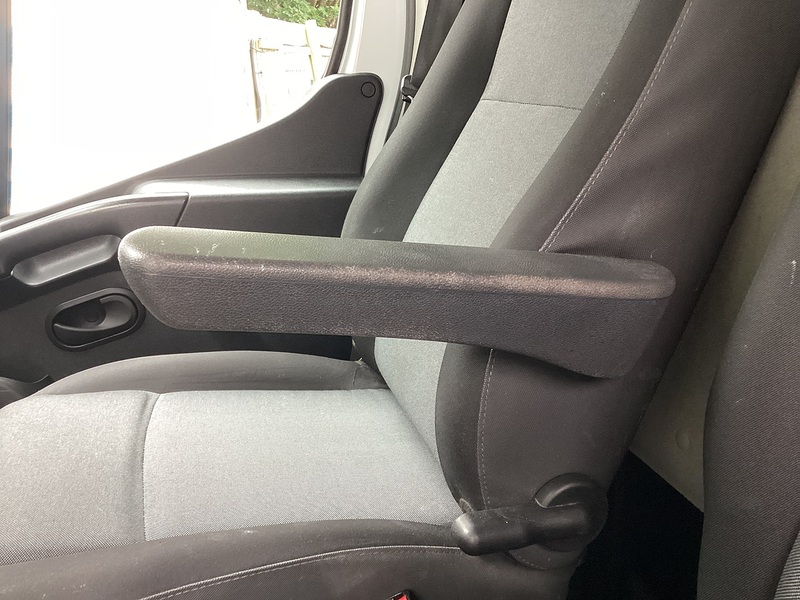 Nissan dCi 35 Acenta LWB M/R Euro 6